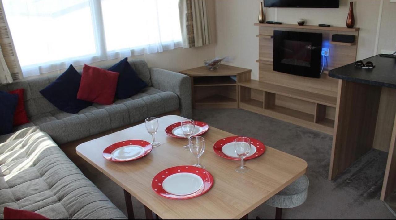 3 Bed Holiday Home Poole Buitenkant foto